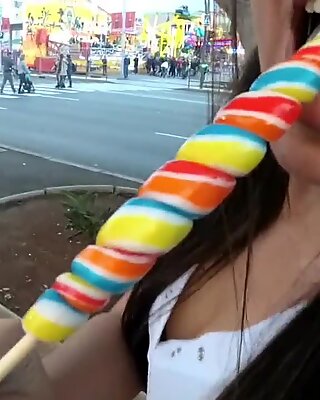 Tonåring schoolgirl fuck in public at carnival from tenerife